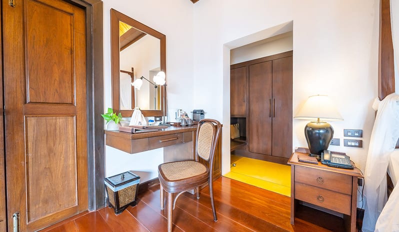 Le Vimarn - Premier Ocean Hillside Detail